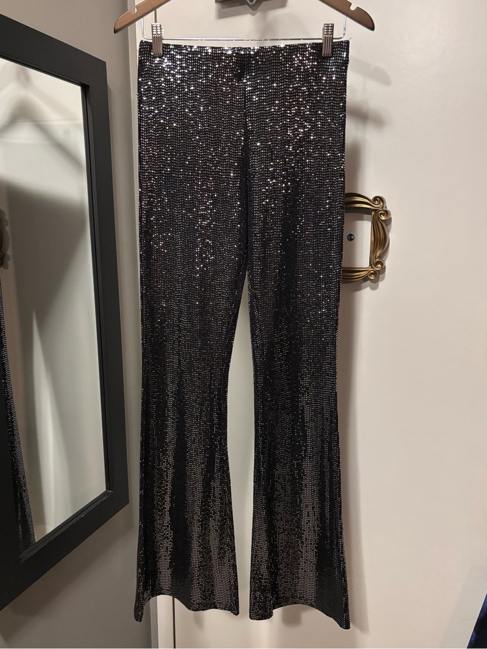 River Island Women’s Black Silver Sequin Flare Pants NWOT✨ - UK 10 / US 6